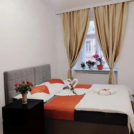 Apartament Lena *