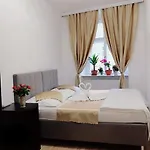 Lena Apartament Praga