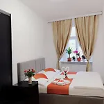 Apartament Lena